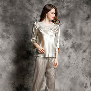 Silk pajamas women's summer 100% Silk leisure Long Sleeve Silk two piece household suit t77146